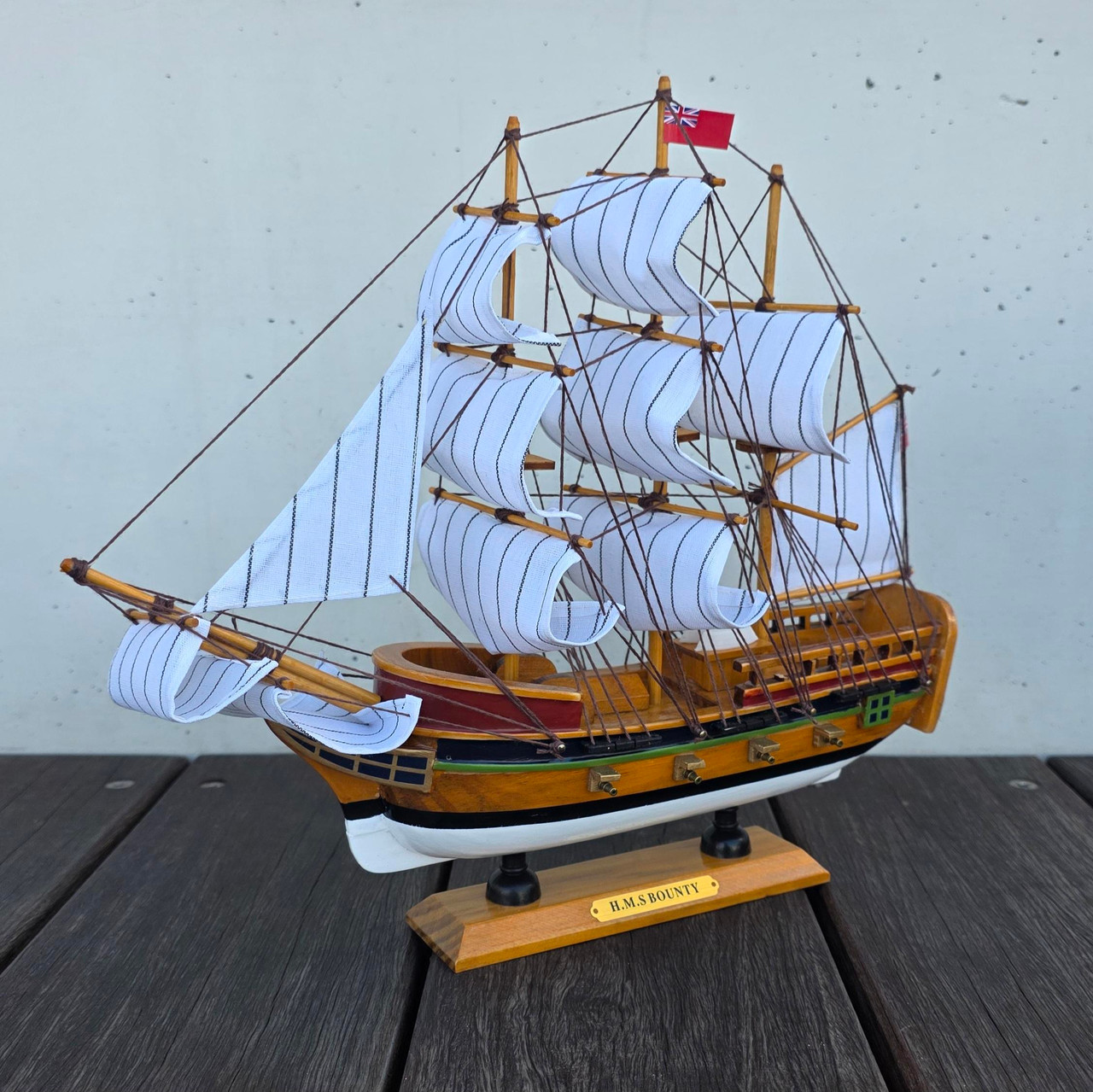 HMS Bounty - 33cm Wooden Model