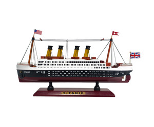 Titanic - 30cm Wooden Model (015377) Titanic - 30cm Wooden Model (015377)