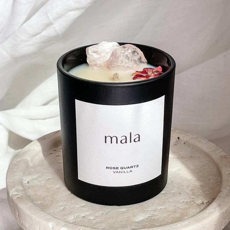 Crystal-infused Rose Quartz Soy Candle (Vanilla) (9184)