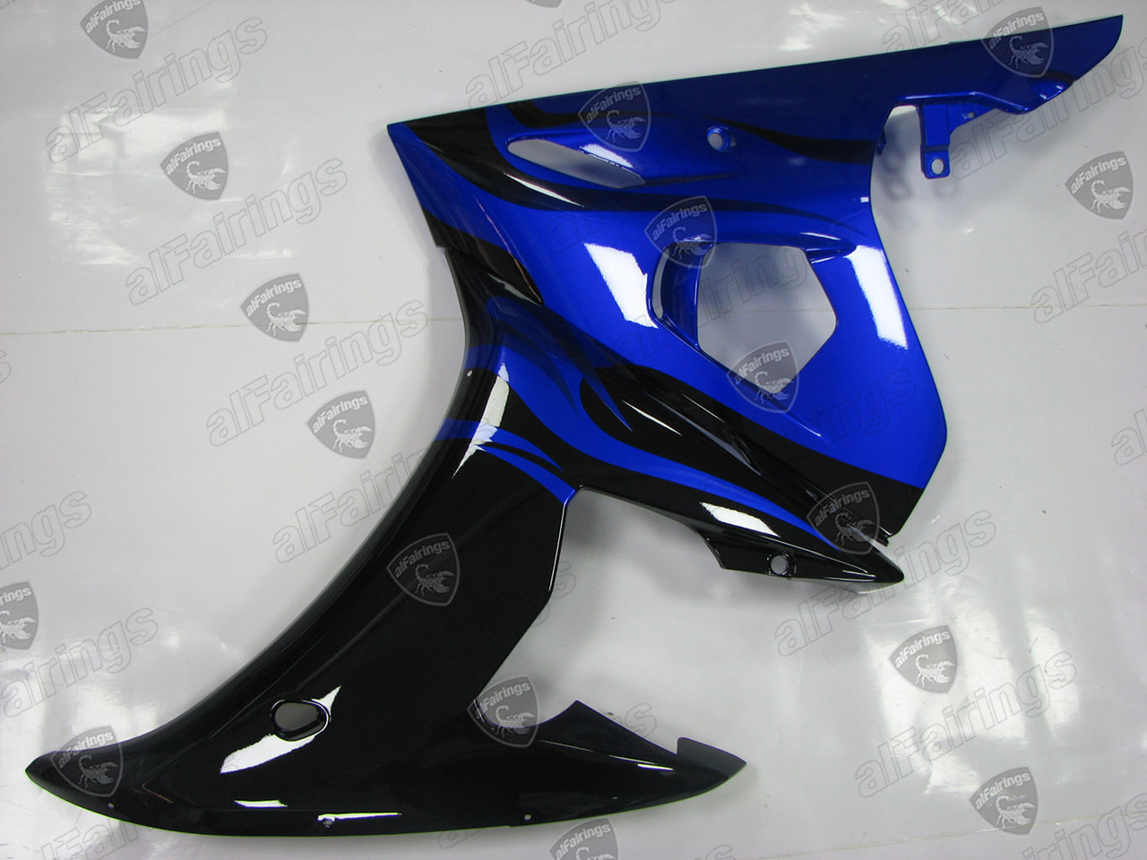 2003 2004 2005 Yamaha YZF-R6 / Yamaha R6S black and blue fairing