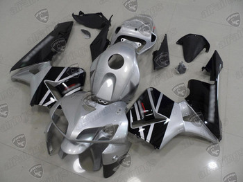 2005 2006 Honda CBR600RR silver/black fairings