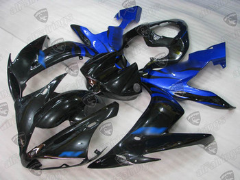 2004 2005 2006 Yamaha YZF R1 black and blue fairings