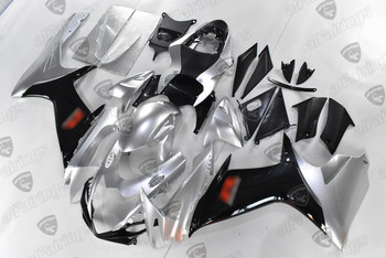 2011 to 2024 GSXR600/750 gixxer fairings silver/black