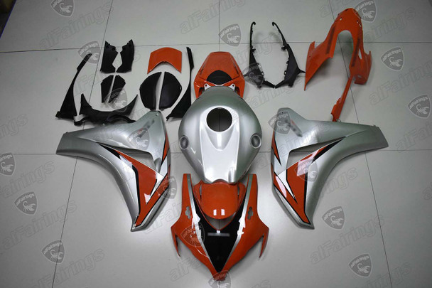 2008 2009 2010 2011 Honda CBR1000RR oem fairing burnt orange/metallic silver 2008 2009 2010 2011 Honda CBR1000RR oem fairing burnt orange/metallic silver
