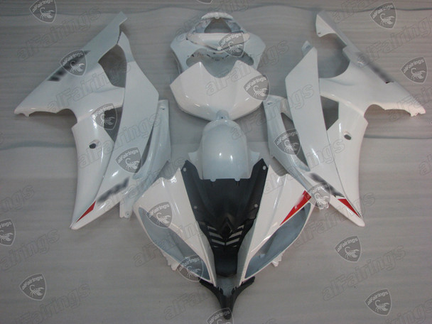 2008 2009 2010 2011 2012 2013 2014 2015 2016 Yamaha YZF-R6 bright white fairings