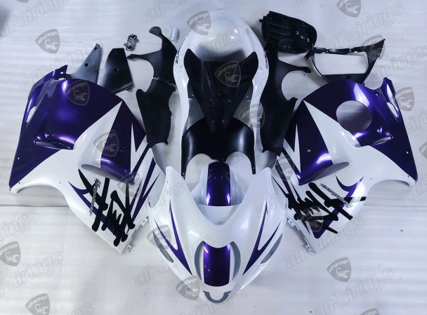 Suzuki Hayabusa GSX1300R pearl white/candy purple bodywork