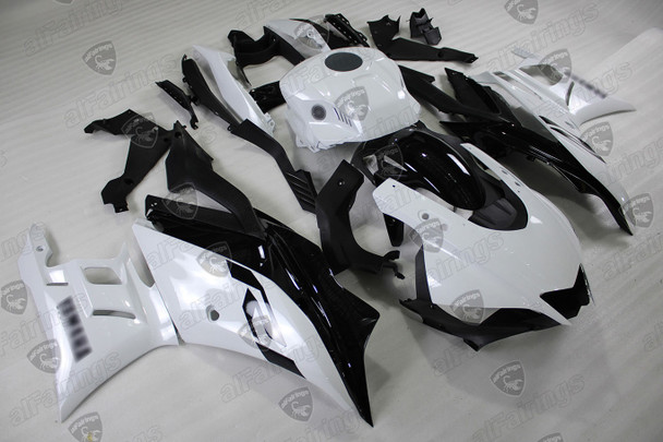 2019 2020 2021 2022 2023 2024 Yamaha YZF-R1 plastic kit white_black