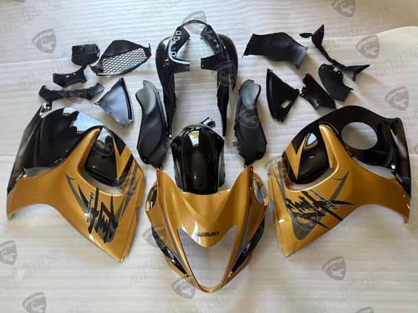 Suzuki Hayabusa GSX1300R gold/black bodywork