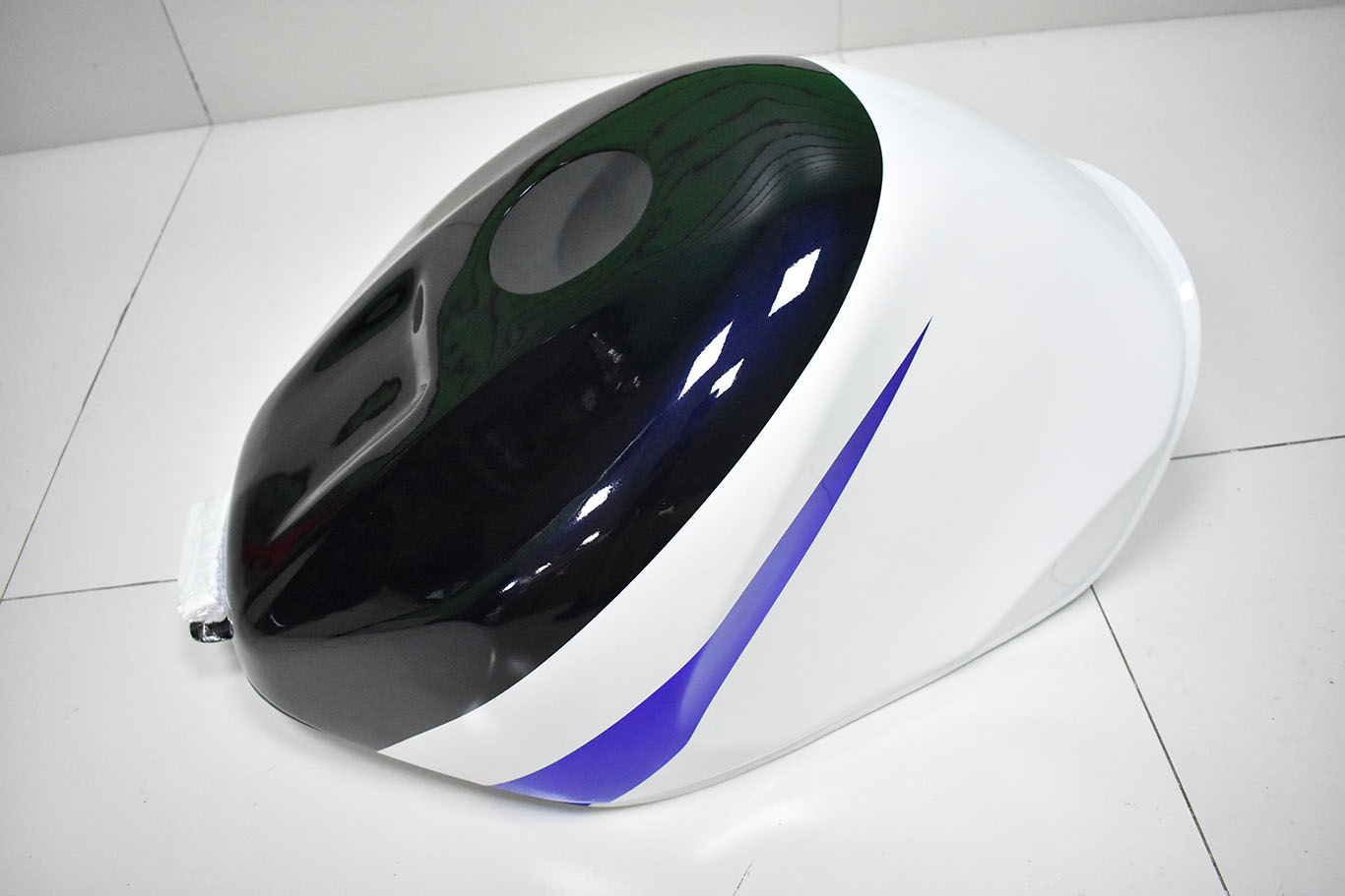 gixxer tank cover