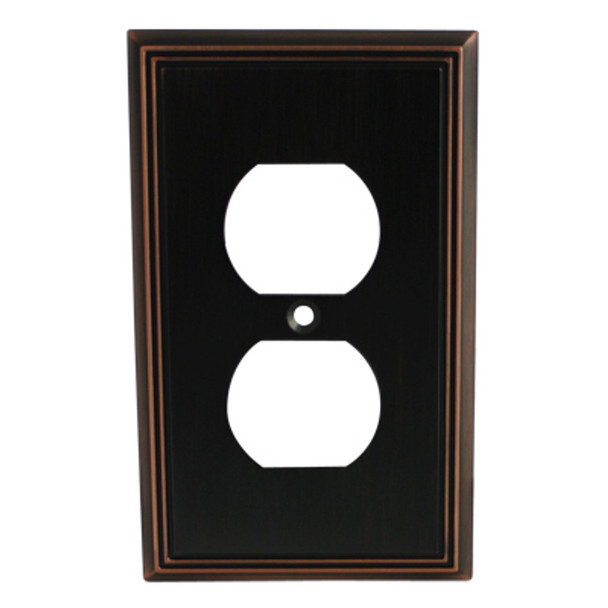 Cosmas 65049 Single Duplex Outlet Wall Plate