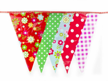 Red and Multicoloured Shabby Chic Vintage Print Bunting 10m with 20 Pennants