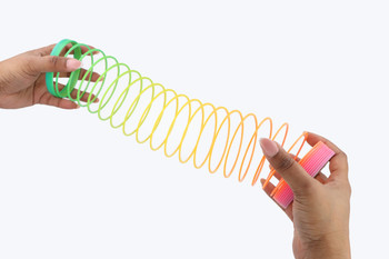 Rainbow Colour Magic Slinky Spring 7.5cm Rainbow Colour Magic Slinky Spring 7.5cm