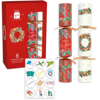 Pack of 8 Traditional Foliage Christmas Dinner Crackers Pack of 8 Traditional Foliage Christmas Dinner Crackers
