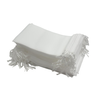 Pack of 25 White Coloured 27x20cm Non-Woven Drawstring Bags