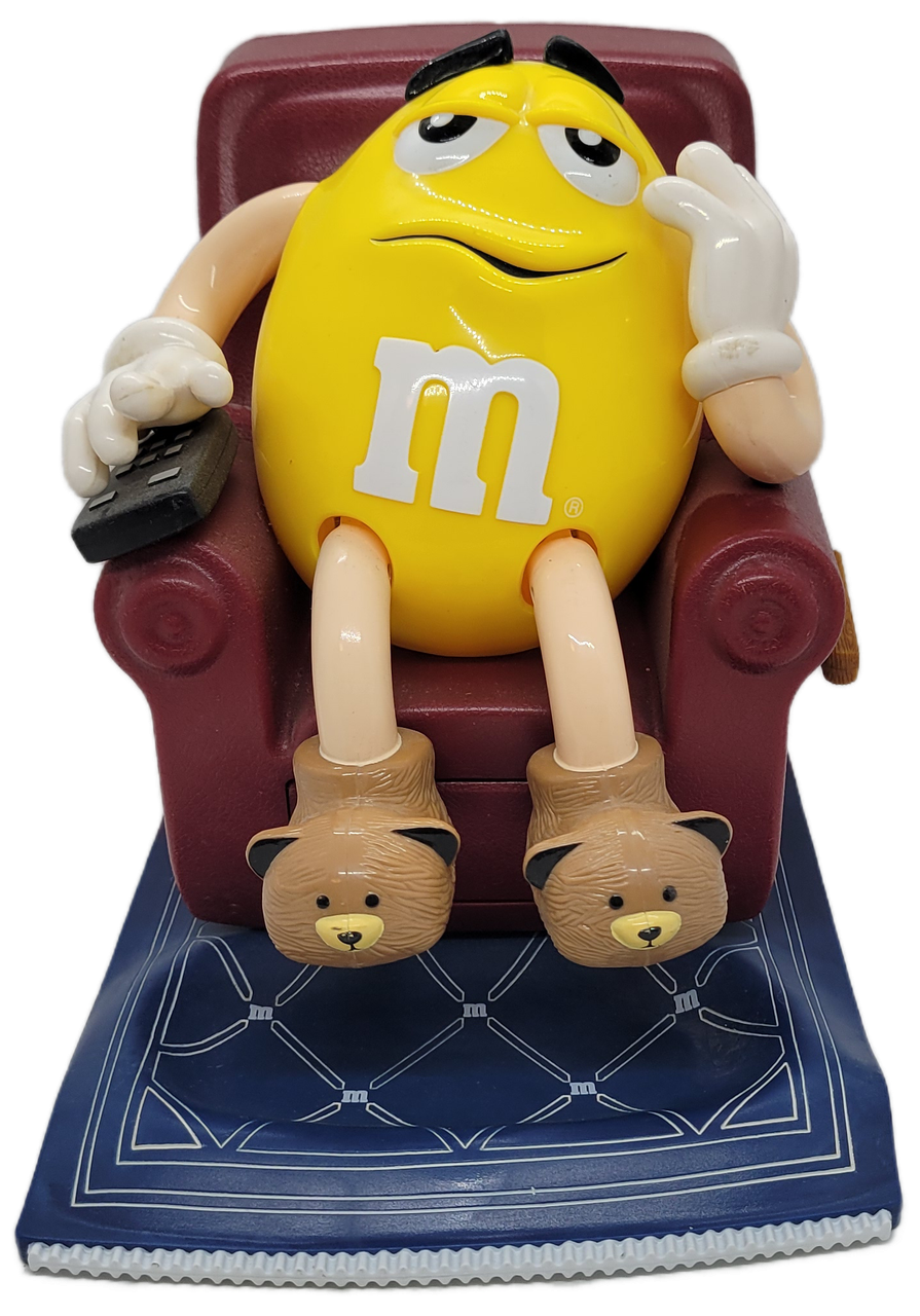 m&m's◇キャンディ ディスペンサー イエロー ソファー フィギュア
