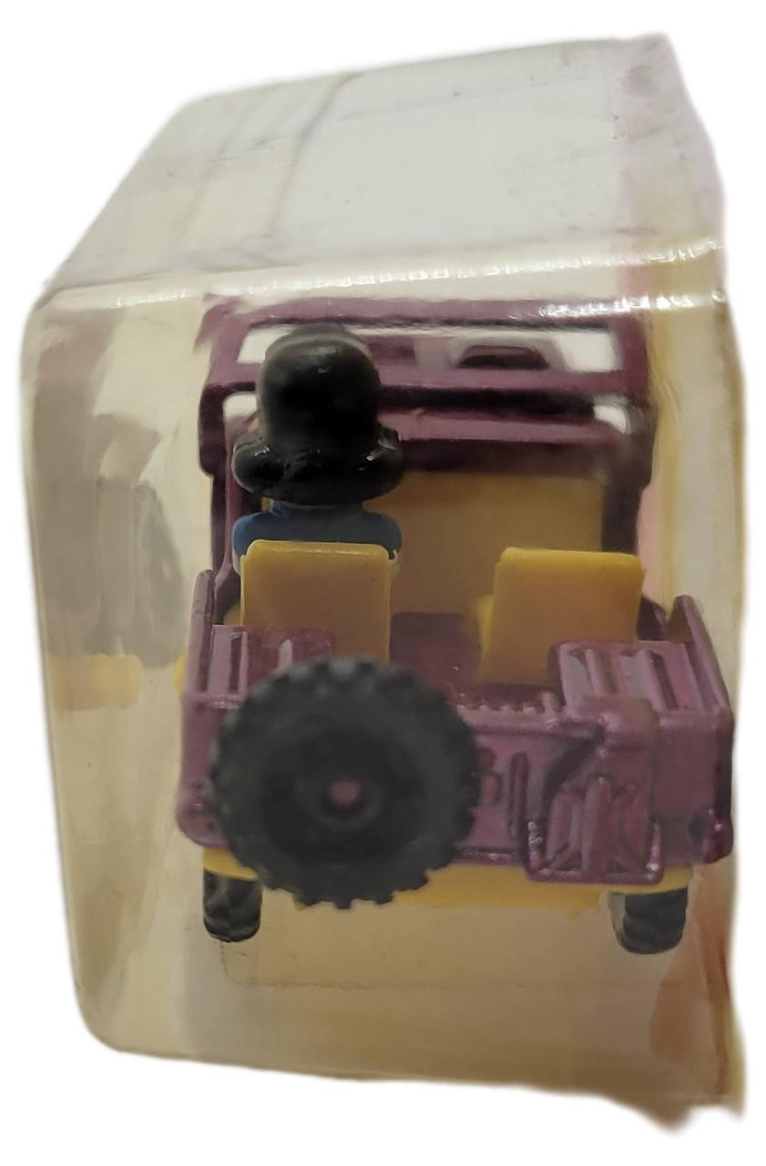 Hasbro 1965 Snoopy Handfuls Mini Die-cast Lucy in Purple Jeep