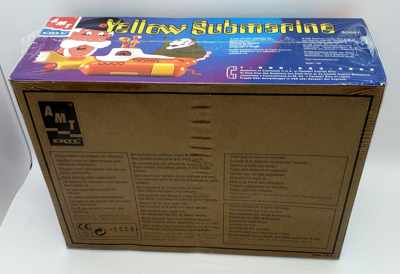 AMT ERTL The Beatles Yellow Submarine Model Kit