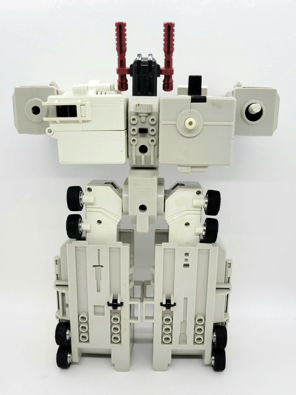 Transformers (G1) - Metroplex Toy Figure