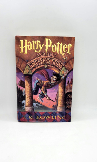 Harry Potter and the Sorcerer's Stone  Hardcover – October 1, 1998