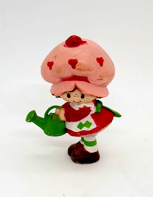 Strawberry Shortcake Strawberryland Miniatures Strawberry Shortcake With Her Watering Can