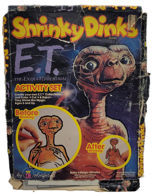 Colorforms 1982 E.T. The Extra-Terrestrial Shrinky Dinks Activity Set, vintage toy packaging featuring an illustration of E.T. with a before and after shrinking comparison.