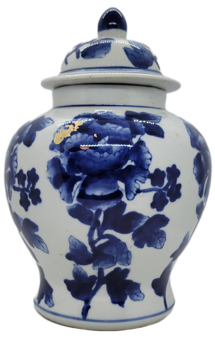 Unknown Blue and White Porcelain Ginger Jar With Chinoiserie Floral Design, a decorative ceramic jar with blue floral patterns on a white background and a matching lid with a finial.