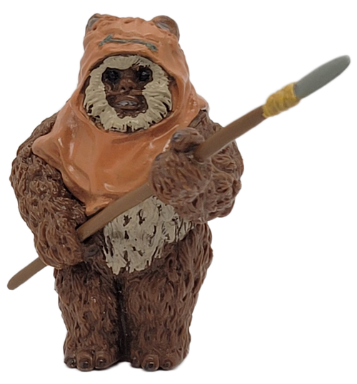 LFT 2007 Star Wars Return of the Jedi 2-inch PVC figure of Wicket W. Warrick the Ewok holding a spear. Wicket W. Warrick was the brave young Ewok who willingly joined the Rebellion and aided in the battle against the Empire on the forest moon of Endor.