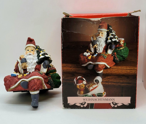 International Santa Stocking Holder: Weihnachtsmann (German Santa)