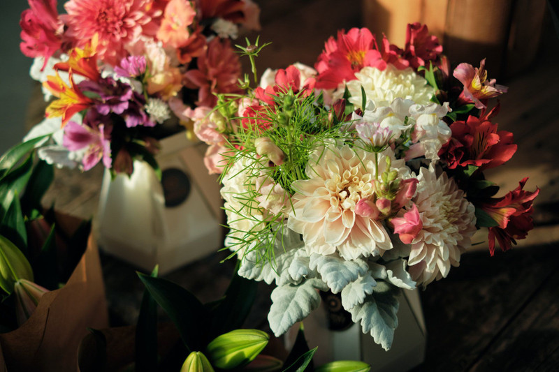 Fresh-Seasonal Posy Bouquet