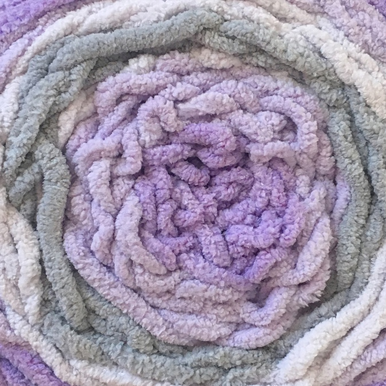 Bernat Blanket Ombre Yarn - Dusty Rose