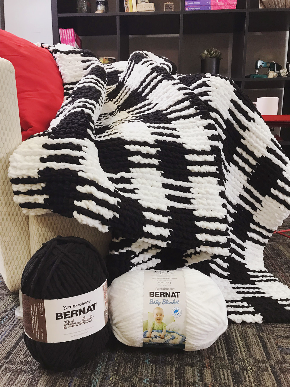 Bernat Blanket Big Ball Yarn-Coal 161110-10040 GettyCrafts