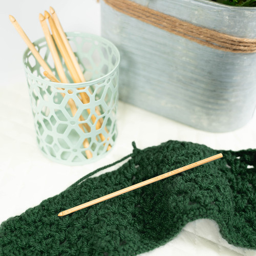 Takumi Bamboo Crochet Hook-Size F/3.75mm - 5A0029WD-1GDB2 Takumi Bamboo Crochet Hook-Size F/3.75mm - 5A0029WD-1GDB2