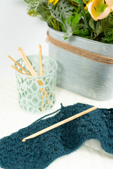 Takumi Bamboo Crochet Hook-Size J/6.0mm - 5A0029WK-1GDB5 Takumi Bamboo Crochet Hook-Size J/6.0mm - 5A0029WK-1GDB5