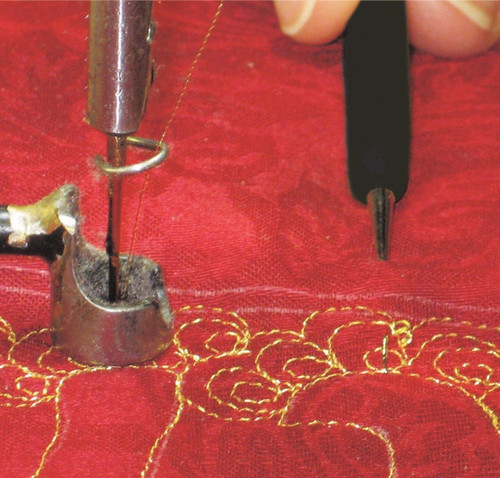 Clover Soft Touch Thread Pic-5.25" - 4910 Clover Soft Touch Thread Pic-5.25" - 4910