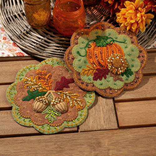 Bucilla Felt Wall Hanging Applique Kit-Pumpkin Patch Pair - 5A00241Y-1G7C0 - 046109897127