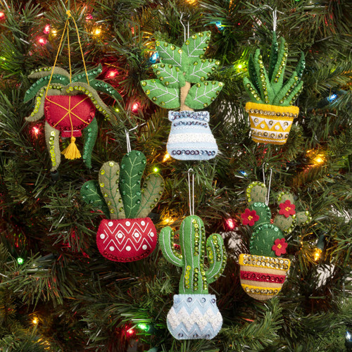 Bucilla Felt Ornaments Applique Kit Set Of 6-Holiday Houseplants - 89634E - 046109896342