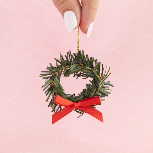 Mittens & Mistletoe Wreaths 4/Pkg- - CPMM3751