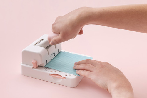 We R Disc Cinch Book Binding Tool-White/Pink - WR661310