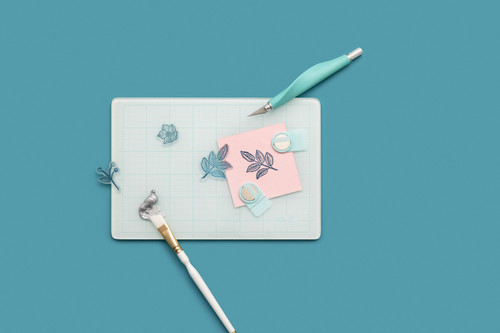 We R Memory Keepers Magnetic Glass Mat 9"X6" 3/Pkg-3 Pieces - WR600589 We R Memory Keepers Magnetic Glass Mat 9"X6" 3/Pkg-3 Pieces - WR600589