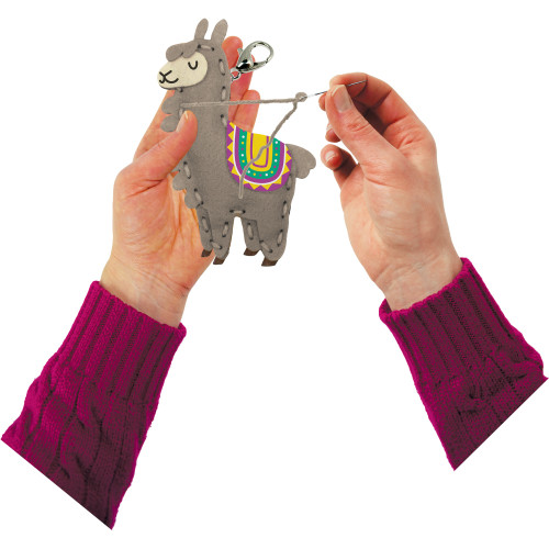 3 Pack - Colorbok Sew Cute! Felt Backpack Clip Kit-Llama - SCMINI-74001