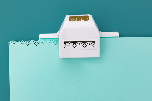 We R Memory Keepers Edge Punch-Scallop Lace - WR661282 We R Memory Keepers Edge Punch-Scallop Lace - WR661282