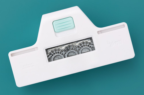 We R Memory Keepers Edge Punch-Scallop Lace - WR661282 We R Memory Keepers Edge Punch-Scallop Lace - WR661282