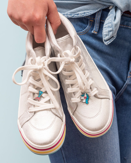 Colorbok Makit & Bakit Suncatcher Kit-Shoelace Charms 2/Pkg - TB-00049 Colorbok Makit & Bakit Suncatcher Kit-Shoelace Charms 2/Pkg - TB-00049