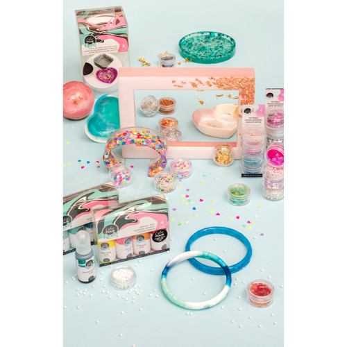 American Crafts Color Pour Resin Mold 2/Pkg-Frame - 359697 American Crafts Color Pour Resin Mold 2/Pkg-Frame - 359697