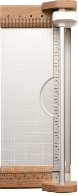We R Memory Keepers Premium Paper Trimmer-12" - WR660557 We R Memory Keepers Premium Paper Trimmer-12" - WR660557