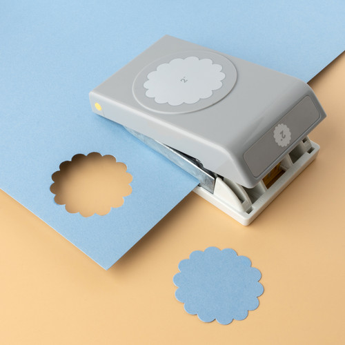 EK Large Punch-Scalloped Circle 2" - E5430095 EK Large Punch-Scalloped Circle 2" - E5430095