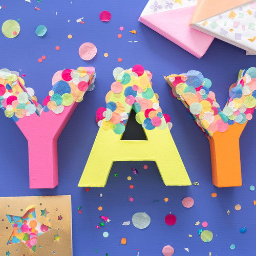 EK Large Punch-Confetti Dots - E5430275 EK Large Punch-Confetti Dots - E5430275
