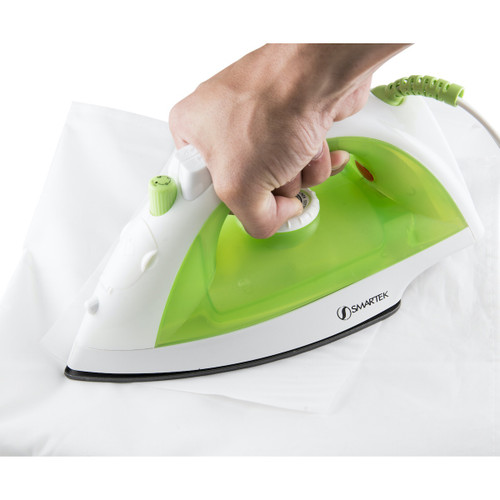 SINGER Iron-On Mending Fabric 7"X16"-White - 00097 SINGER Iron-On Mending Fabric 7"X16"-White - 00097