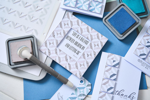 Sizzix Rotating Stencil 4.875"X4.875"-Geo Blocks - 5A00322N-1H3QM