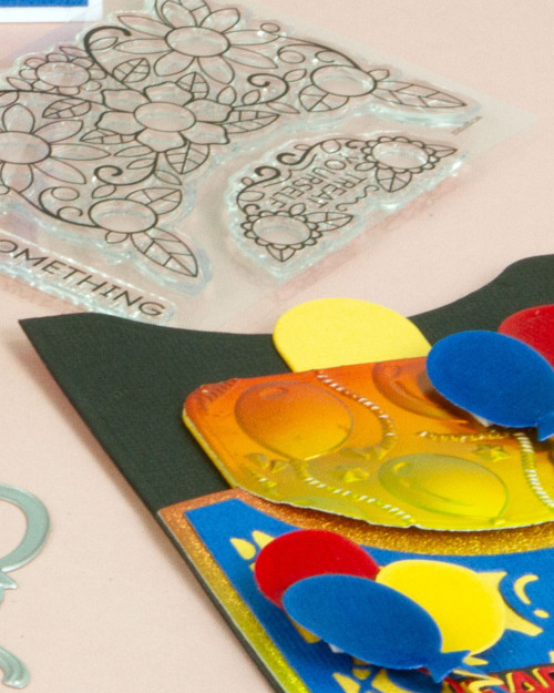 Tonic Craft Kit - Issue 90 - Celebrate Gift Card-April 2025 - 5A002HG4-1GK0F